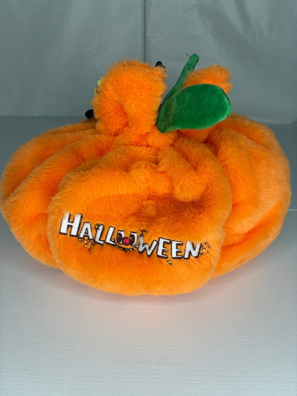 Pop mart labubu Halloween blanket